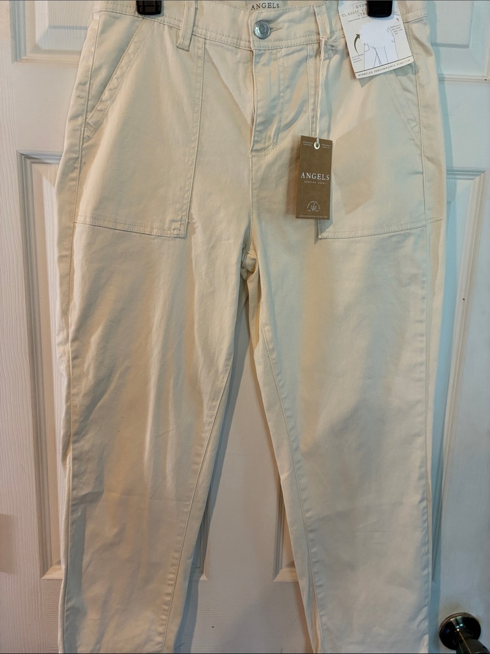 Angels Size 6/28Cream Utility Tapered Pants NWT